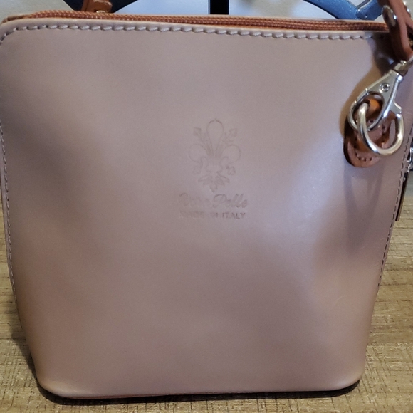 Vera Pelle Handbags - Vera Pelle Italian Leather Tan & Brown Crossbody Handbag - Girlie European Boho